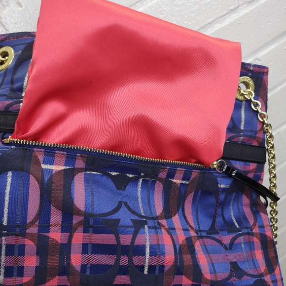 Coach Poppy Tartain SlimChain - Picture 10 of 11